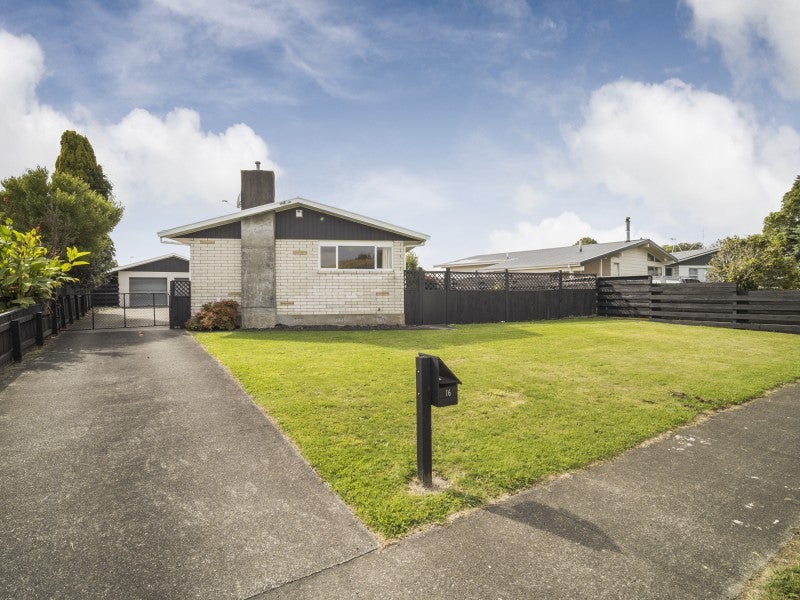 16 Turakina Street, Westbrook, Palmerston North - Carousel 17