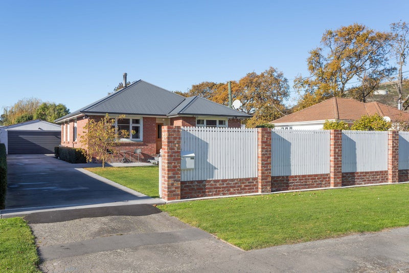 40 Bishopsworth Street, Hillsborough, Christchurch - Carousel 1