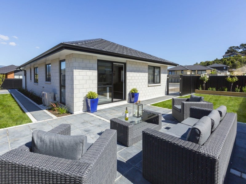 84 Riverstone Drive, Riverstone Terraces, Upper Hutt - Carousel 2