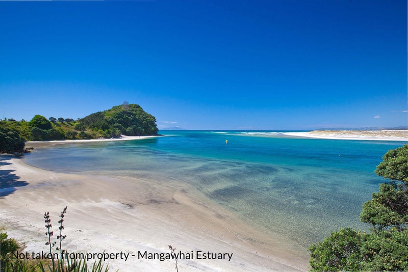 18 Seabreeze Road, Mangawhai Heads, Mangawhai - Carousel 2