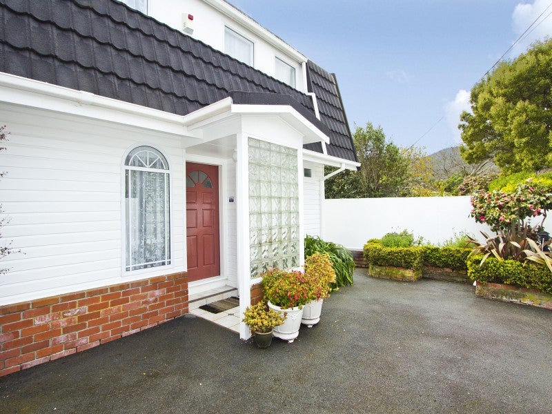 7 Rossiter Avenue, Waterloo, Lower Hutt - Carousel 2