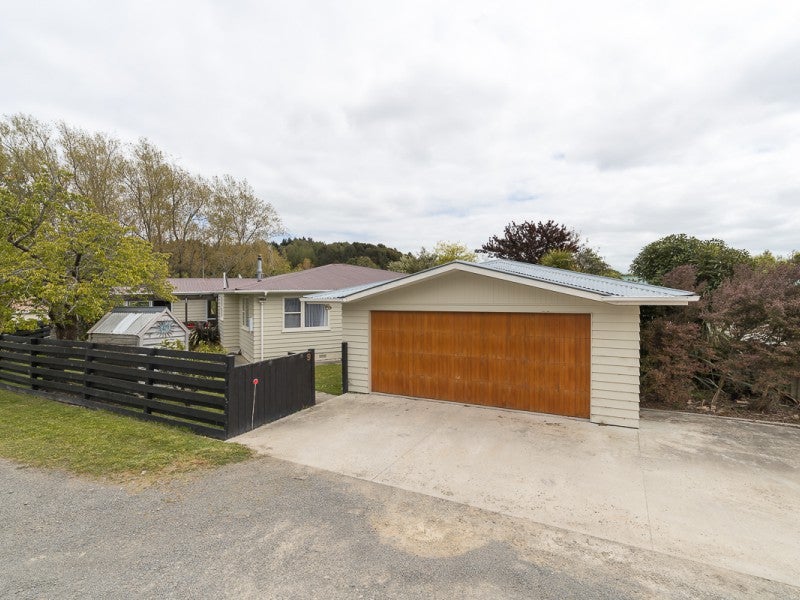 9 Petersens Road, Palmerston North - Carousel 2