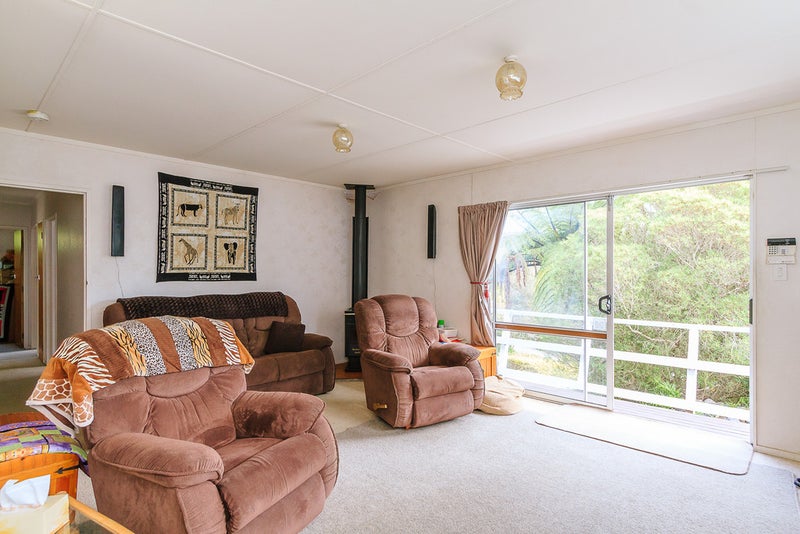 1/22 Gawler Grove, Wainuiomata, Lower Hutt - Carousel 20