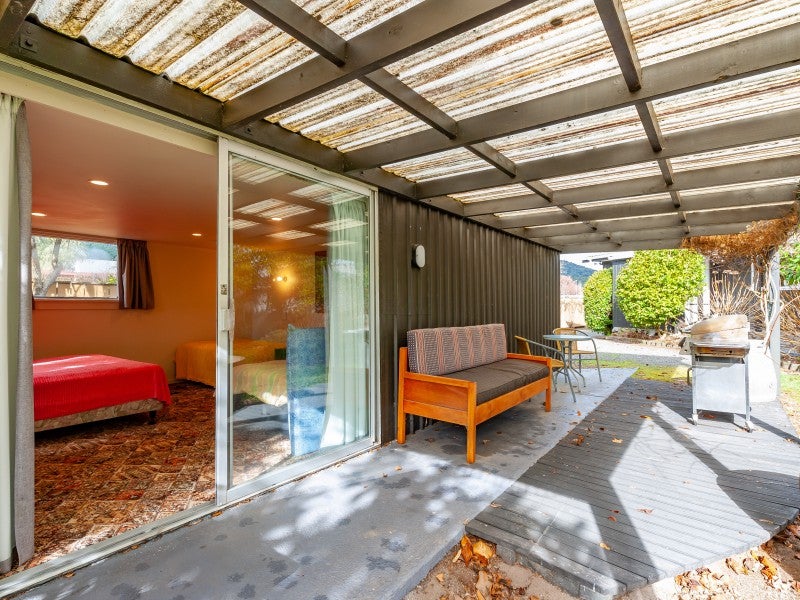 6 Irwin Place, Kinloch, Taupō - Carousel 12