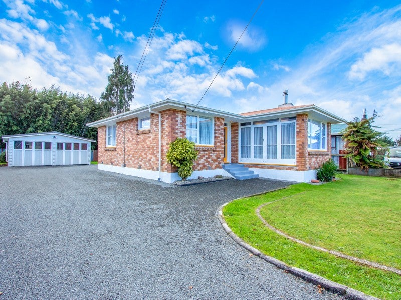 77 Sunset Road, Mangakakahi, Rotorua - Carousel 1