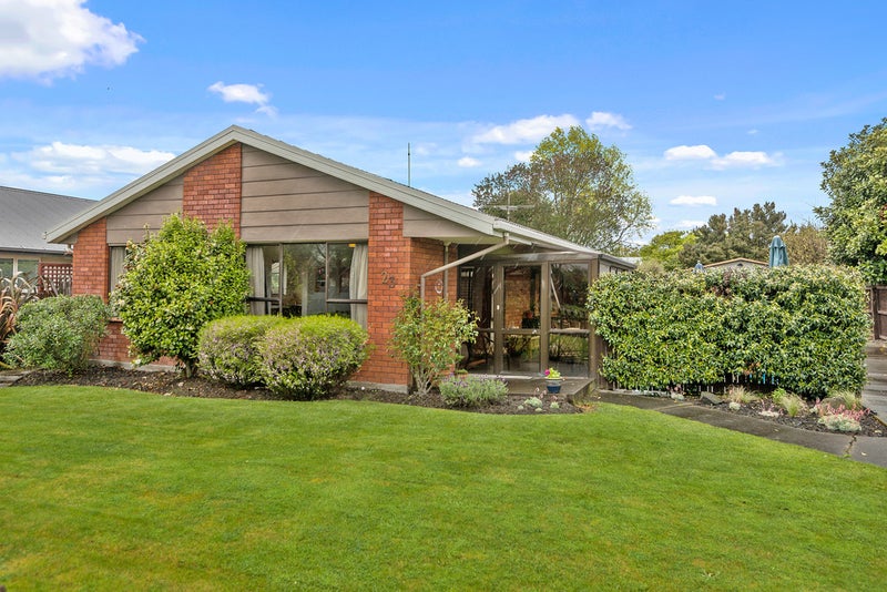 23 Solomon Avenue, Redwood, Christchurch - Carousel 1