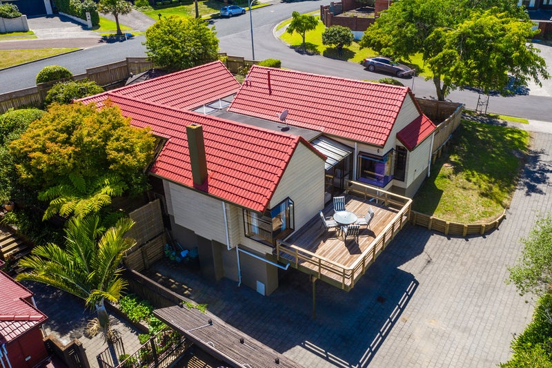 2 Ruka Lane, Saint Johns, Auckland - Carousel 1