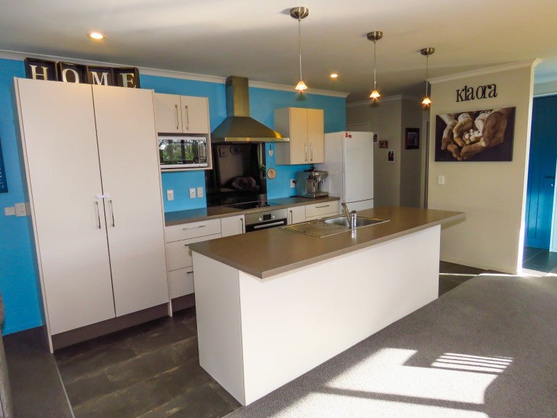 53 Romilly Street, Westport, Westport - Carousel 2