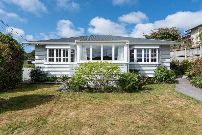 14 Eagle Street, Karori, Wellington - Carousel 1