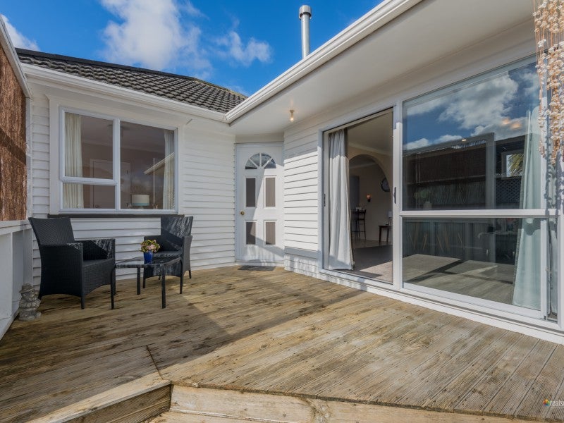 3 Clyma Street, Elderslea, Upper Hutt - Carousel 2