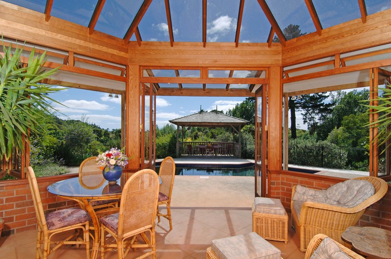 7 Kellys Road, Oratia, Auckland - Carousel 26