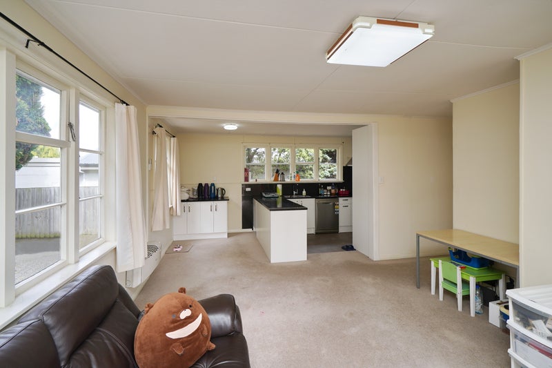 62 Curletts Road, Sockburn, Christchurch - Carousel 1