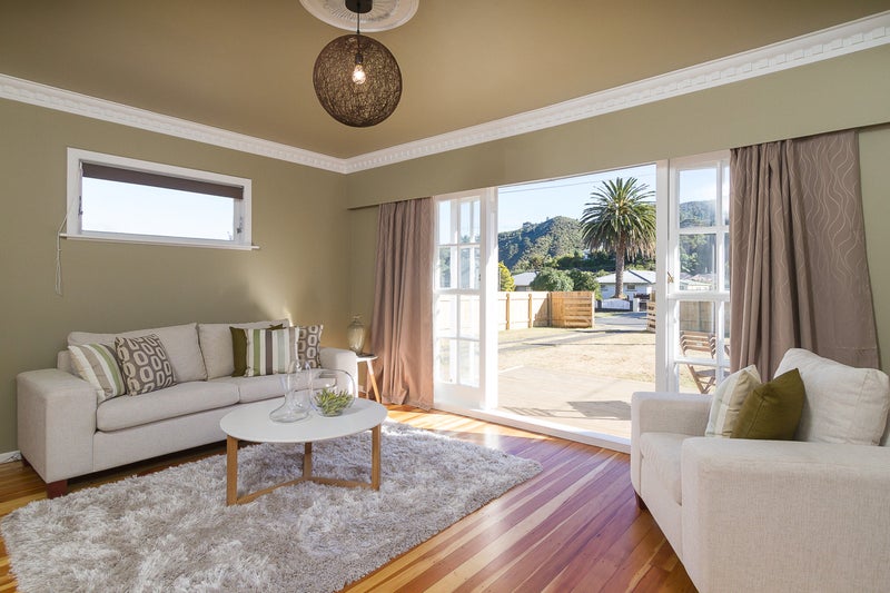 152 Rata Street, Naenae, Lower Hutt - Carousel 1