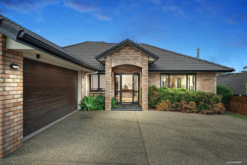 5 Saint Maroun Rise, The Gardens, Auckland - Carousel 1