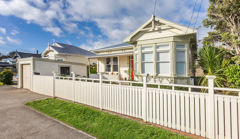 132 Richmond Street, Petone, Lower Hutt - Carousel 26