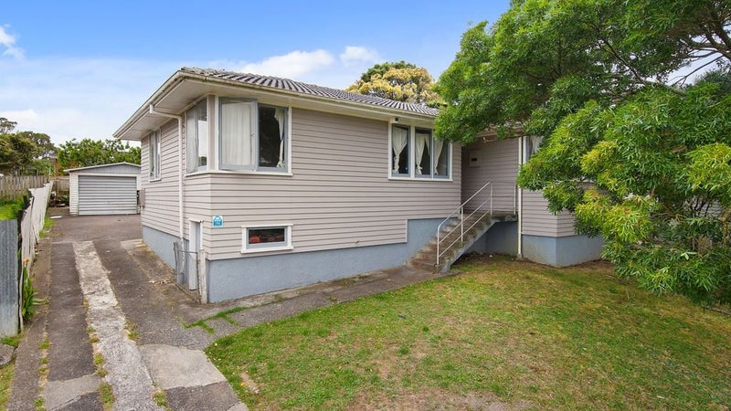 12 Chingford Close, Mangere, Auckland - Carousel 1