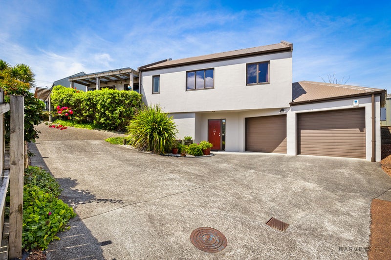 6 View Ridge Drive, Ranui, Auckland - Carousel 1