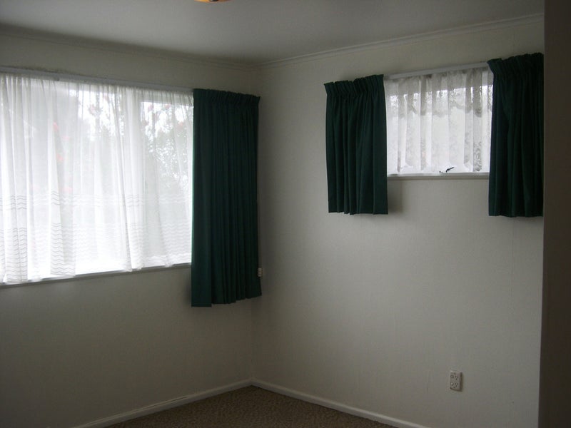 1/13 Trojan Crescent, New Lynn, Auckland - Carousel 11