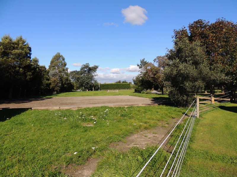 40 Loop Line, Masterton - Carousel 2