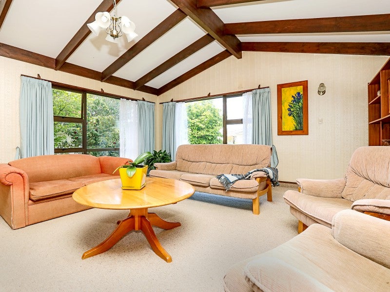27 Chester Street, Taradale, Napier - Carousel 2