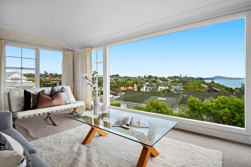 119 Mellons Bay Road, Mellons Bay, Auckland - Carousel 2