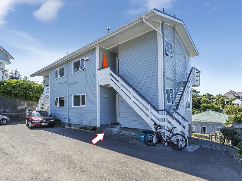 6/35 Arawa Road, Hataitai, Wellington - Carousel 12