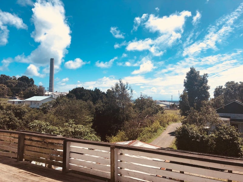 16 Weston Street, Moturoa, New Plymouth - Carousel 2