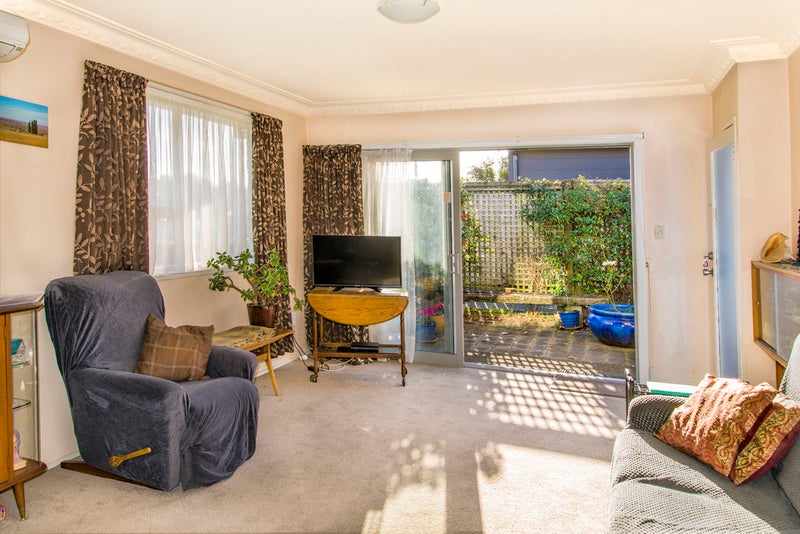 1/36 Churchill Avenue, Manurewa, Auckland - Carousel 2