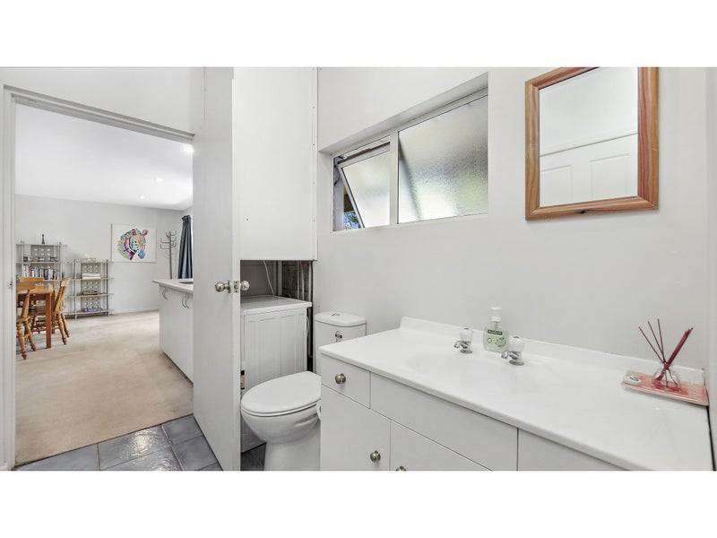 56 Johns Road, Belfast, Christchurch - Carousel 35