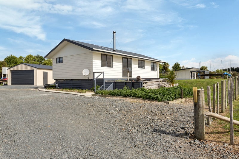 579 Ormiston Road, Waipu - Carousel 2