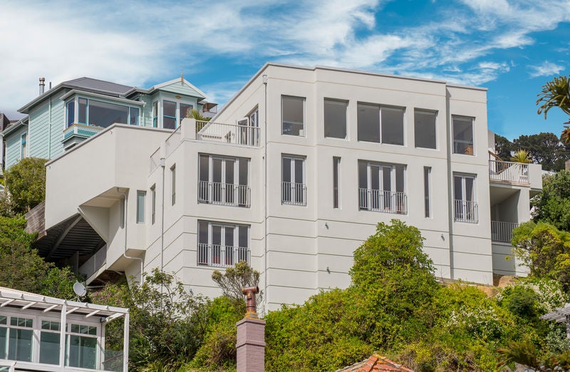 22 Hay Street, Oriental Bay, Wellington - Carousel 1