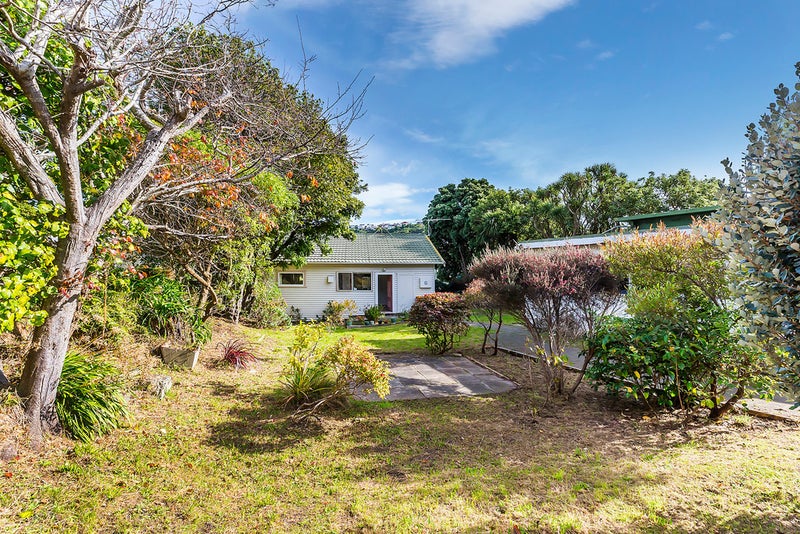 110 Darlington Road, Miramar, Wellington - Carousel 2