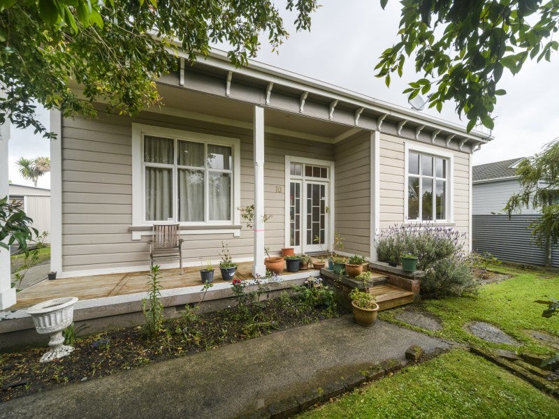 10 Douglas Street, West End, Palmerston North - Carousel 1
