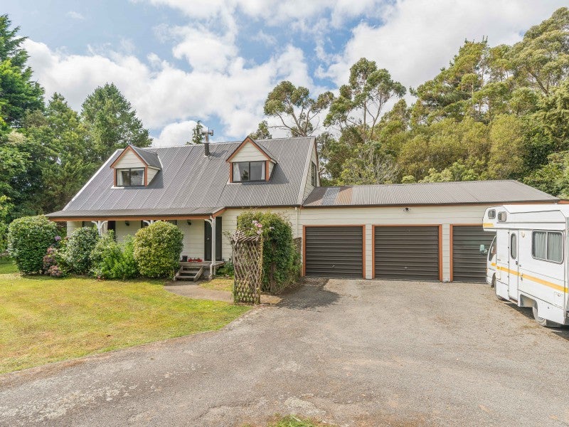 18 Flyger Street, Kimbolton, Kimbolton - Carousel 1