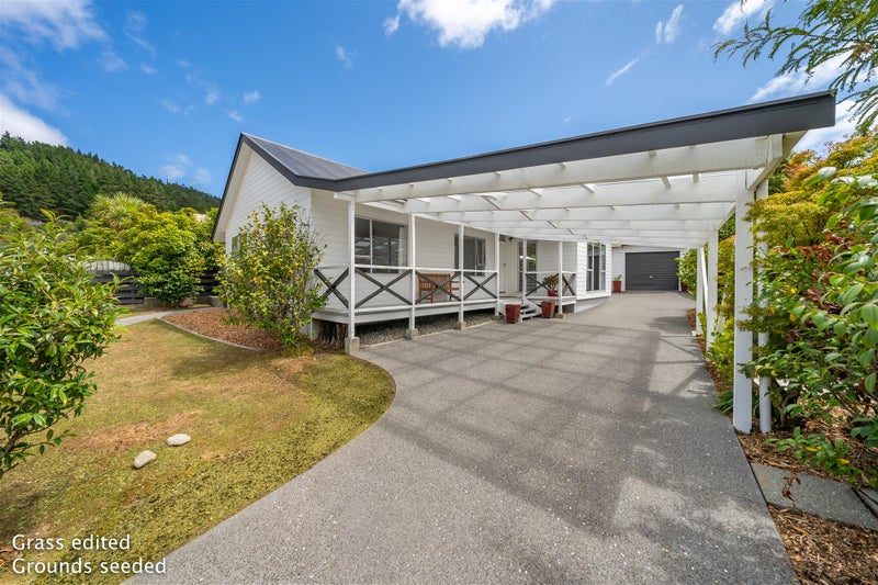 76 Field Street, Silverstream, Upper Hutt - Carousel 21