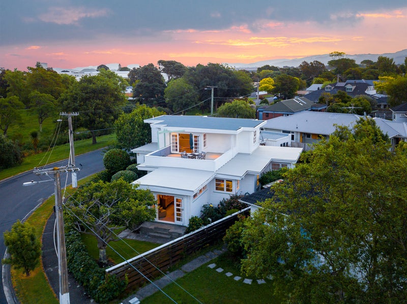 163 Riverside Drive, Waiwhetu, Lower Hutt - Carousel 2