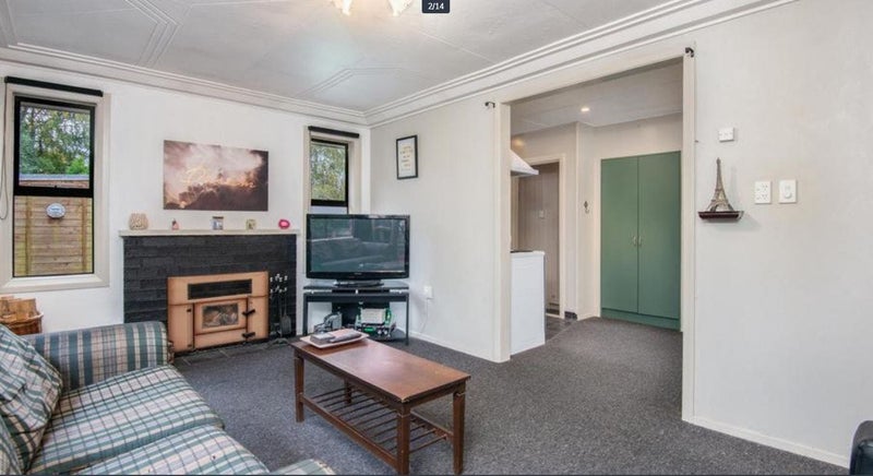 10 St Albans Street, Bradford, Dunedin - Carousel 2