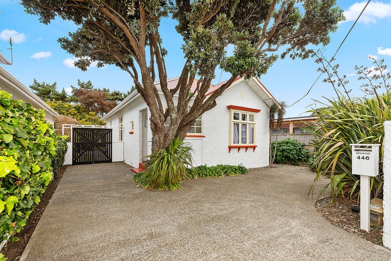 446 Broadway, Miramar, Wellington - Carousel 1