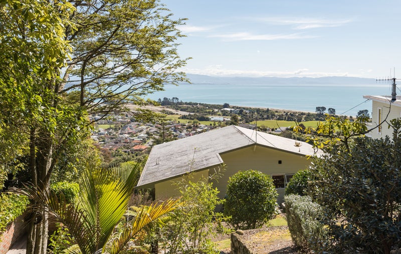 20 Orakei Street, Tahunanui, Nelson - Carousel 26