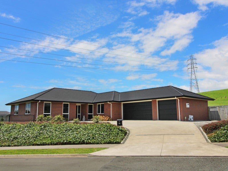 1 Ongarui Close, Whalers Gate, New Plymouth - Carousel 2