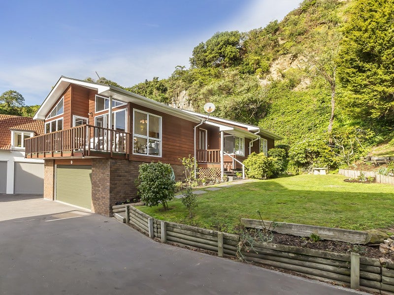 16B Ferry Street, Seatoun, Wellington - Carousel 2