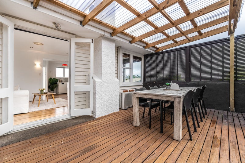 1/662 East Coast Road, Pinehill, Auckland - Carousel 2