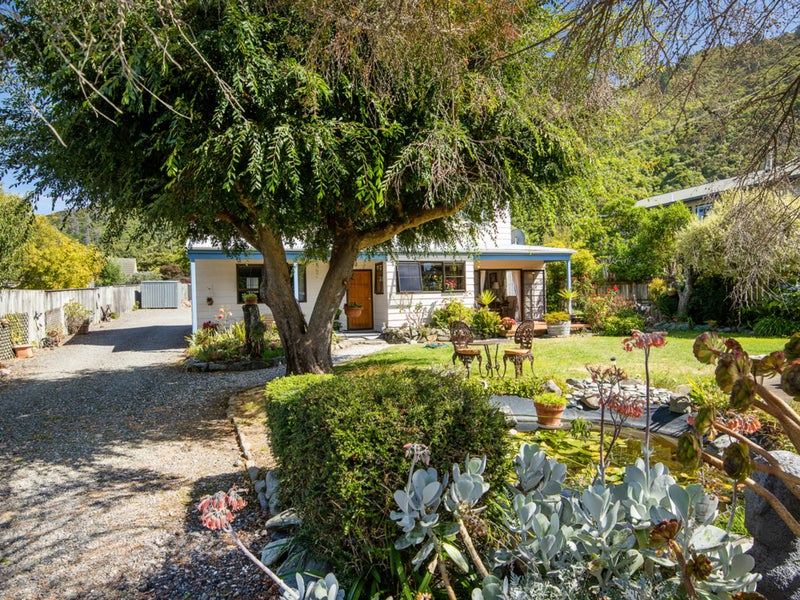 301 Rarangi Beach Road, Rarangi - Carousel 1