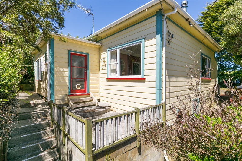 25 Royal Street, Berhampore, Wellington - Carousel 1