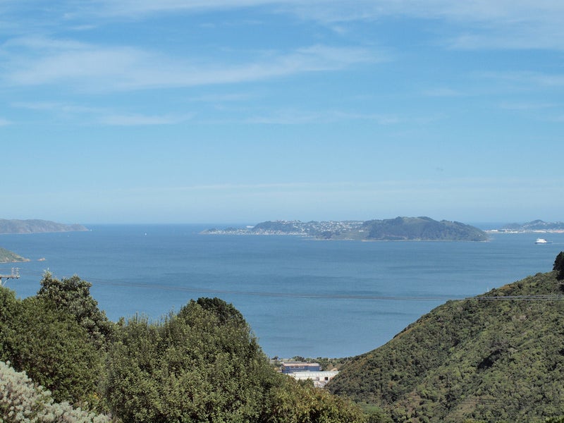 38 Titiro Moana Road, Korokoro, Lower Hutt - Carousel 1