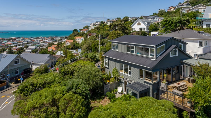 46 Rodrigo Road, Kilbirnie, Wellington - Carousel 2