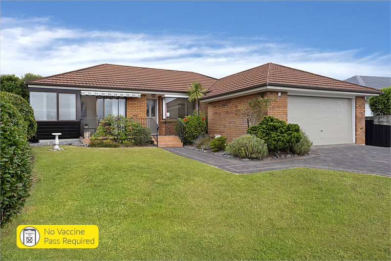 3/18 Meadowland Drive, Somerville, Auckland - Carousel 1