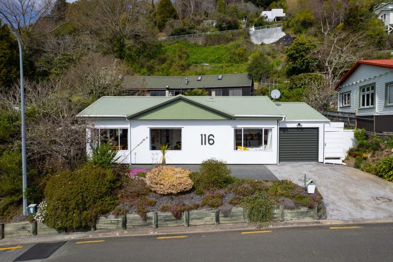116 Cleveland Terrace, Maitai, Nelson - Carousel 1