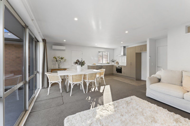 3/395 Armagh Street, Linwood, Christchurch - Carousel 1