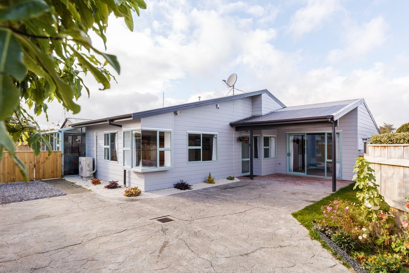 135A Heretaunga Street, Palmerston North, Palmerston North - Carousel 1
